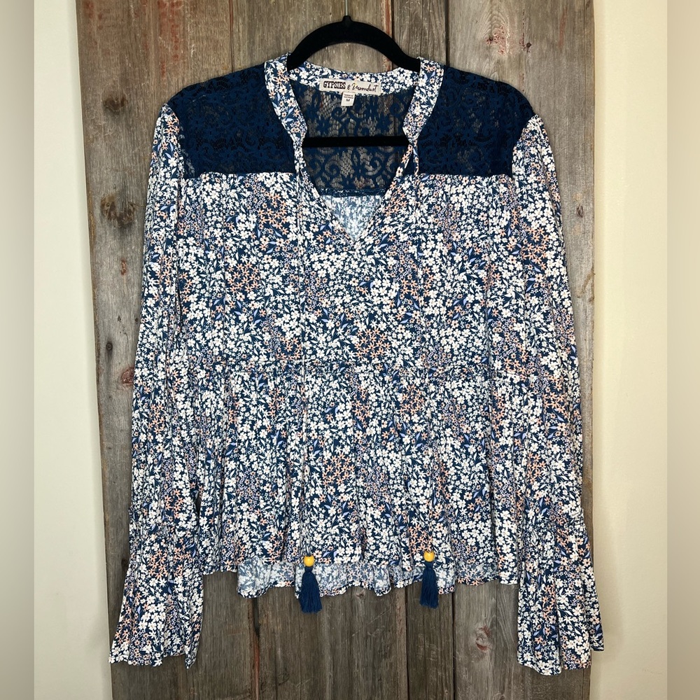 Gypsies and Moondust Navy and Pink Floral Print Peasant Blouse sz Medium